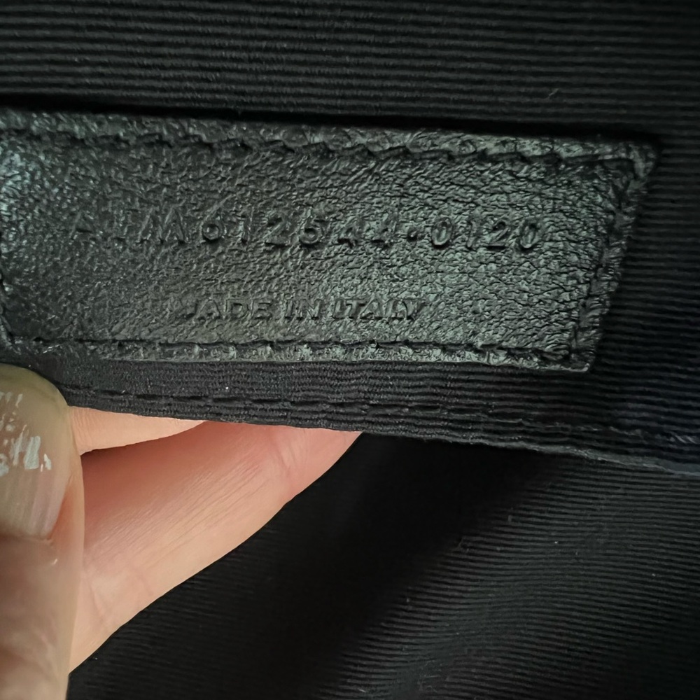 Ysl medium lou camera bag black euc Saint Laurent - Picture 3 of 8